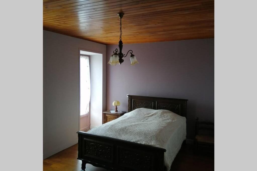Maison Familiale Coteaux De La Vezere Voutezac ภายนอก รูปภาพ