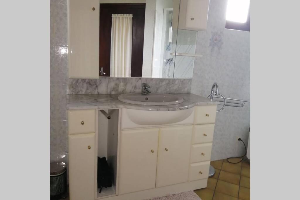 Maison Familiale Coteaux De La Vezere Voutezac ภายนอก รูปภาพ