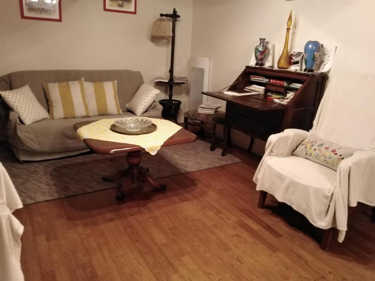 Maison Familiale Coteaux De La Vezere Voutezac ภายนอก รูปภาพ