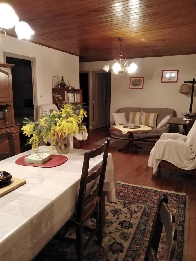Maison Familiale Coteaux De La Vezere Voutezac ภายนอก รูปภาพ