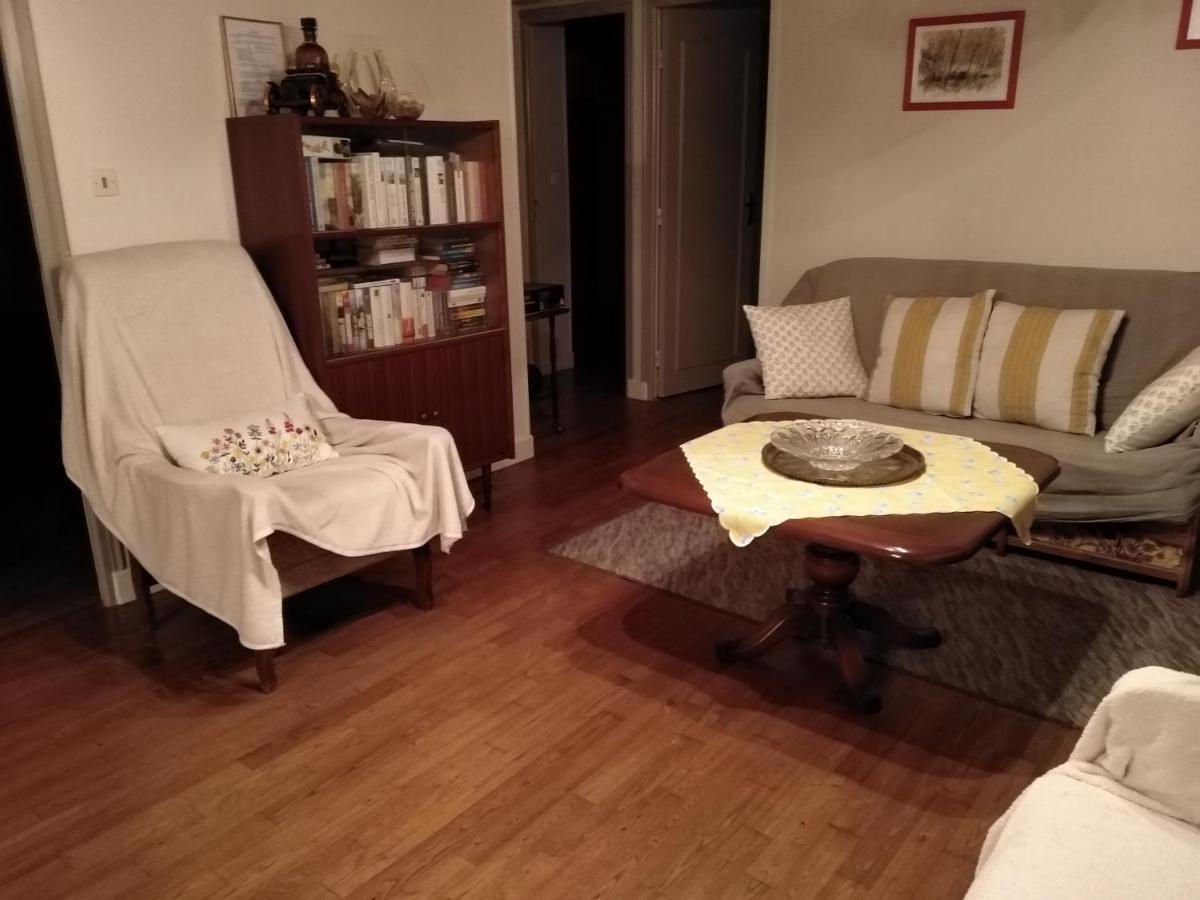 Maison Familiale Coteaux De La Vezere Voutezac ภายนอก รูปภาพ